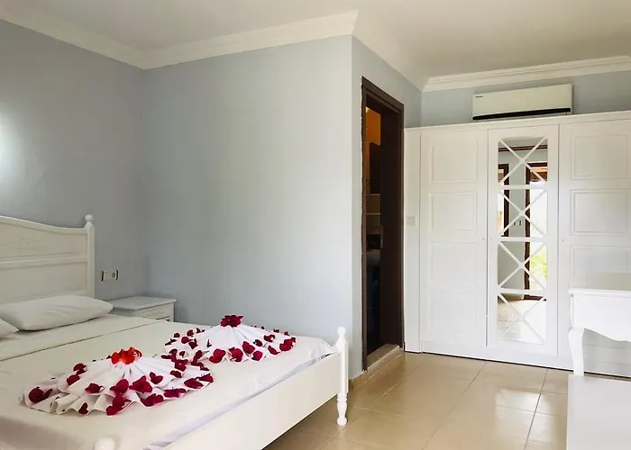 Salkim Sahil Evi Hotel Selimiye (Aegean)