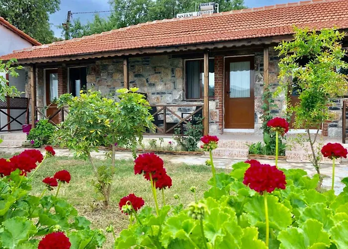 Hotel Salkim Sahil Evi 2*